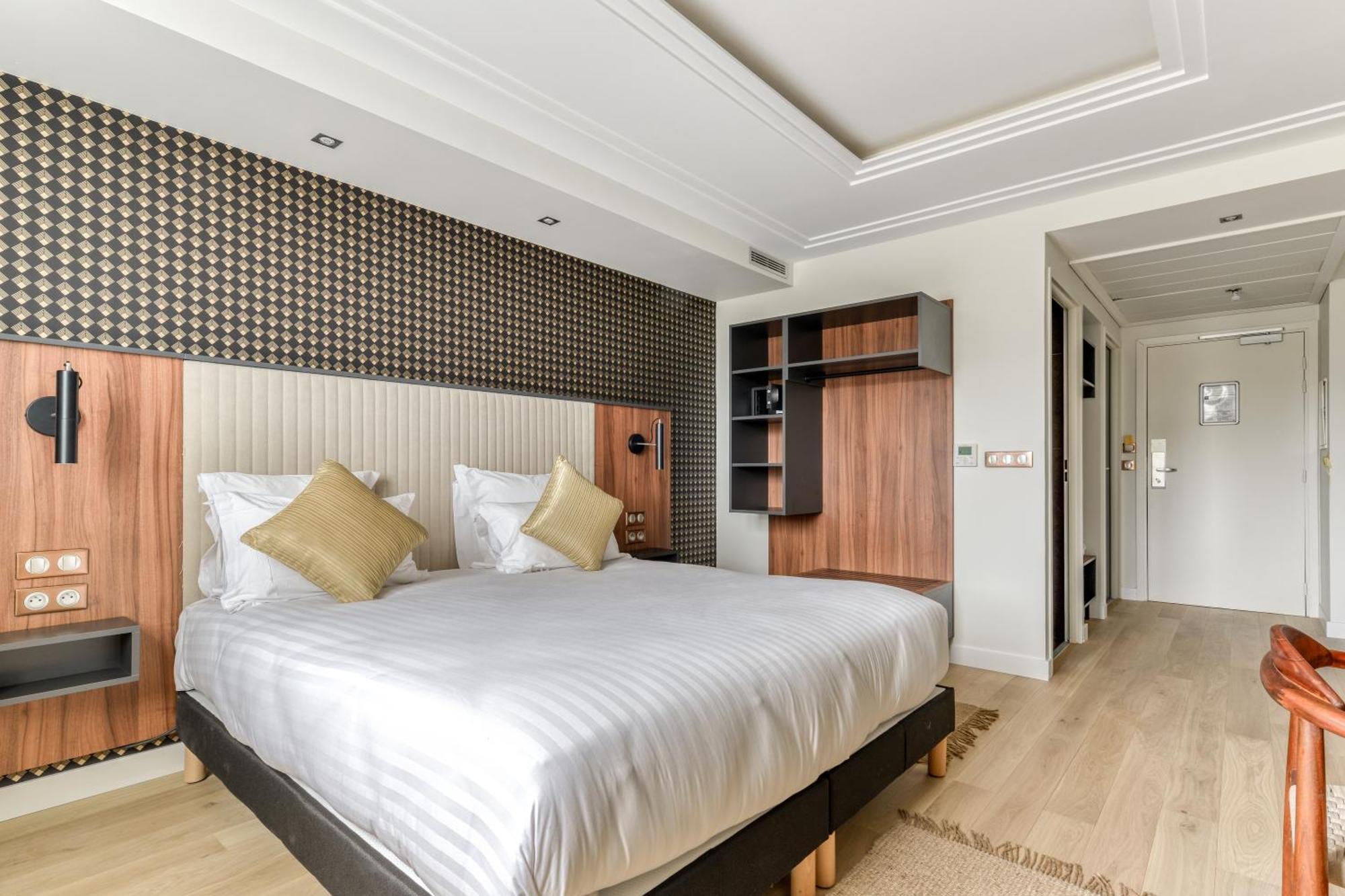 Zenitude Hotel La Valadiere, Ascend Hotel Collection Juvignac Esterno foto