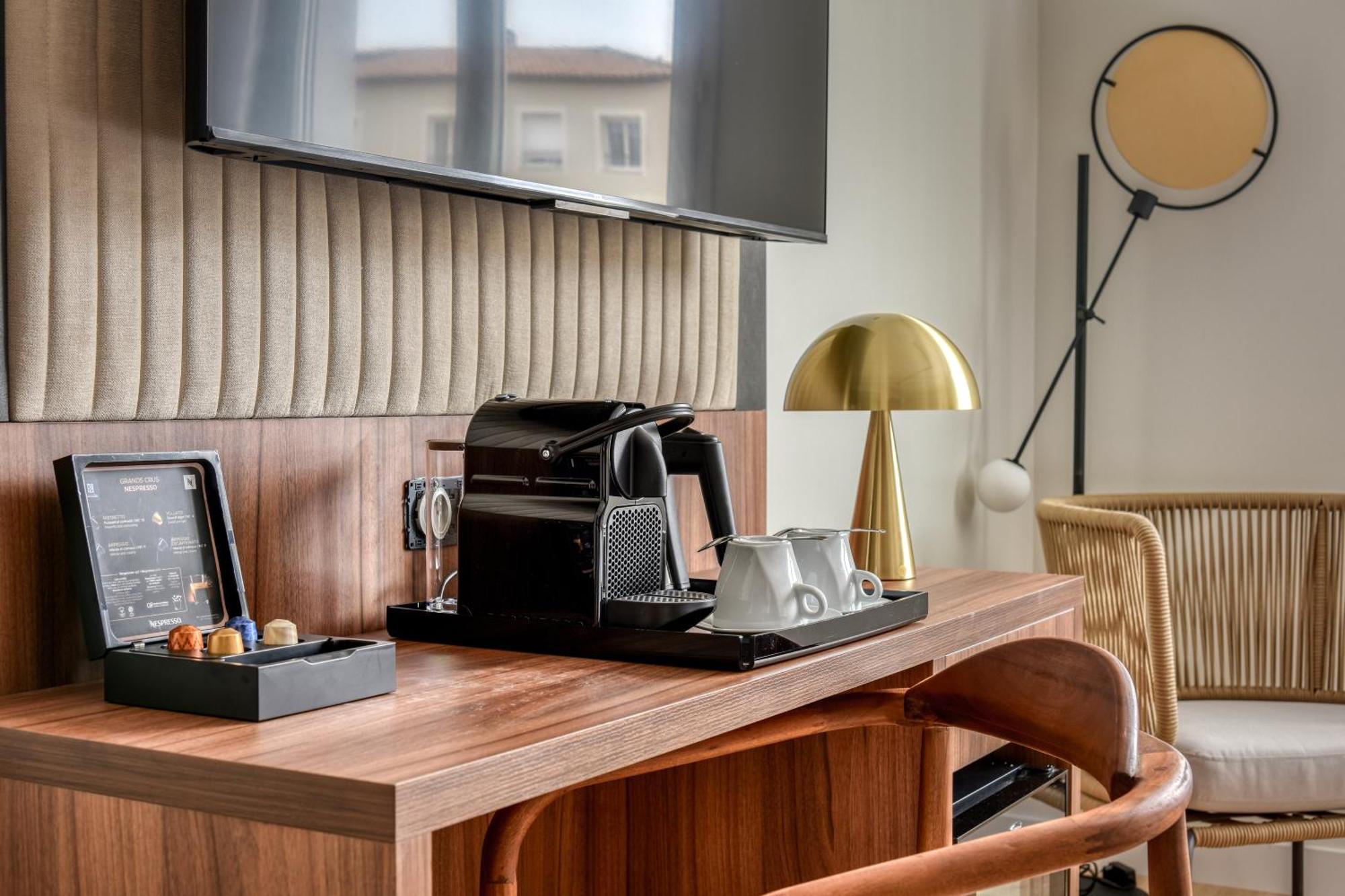 Zenitude Hotel La Valadiere, Ascend Hotel Collection Juvignac Esterno foto