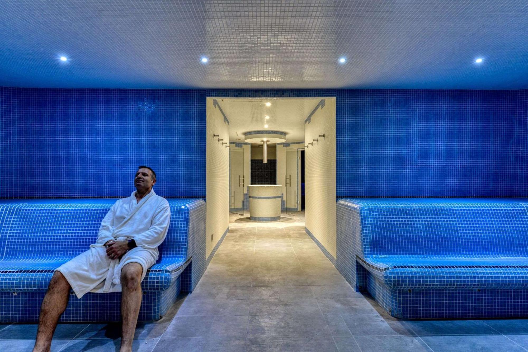 Zenitude Hotel La Valadiere, Ascend Hotel Collection Juvignac Esterno foto