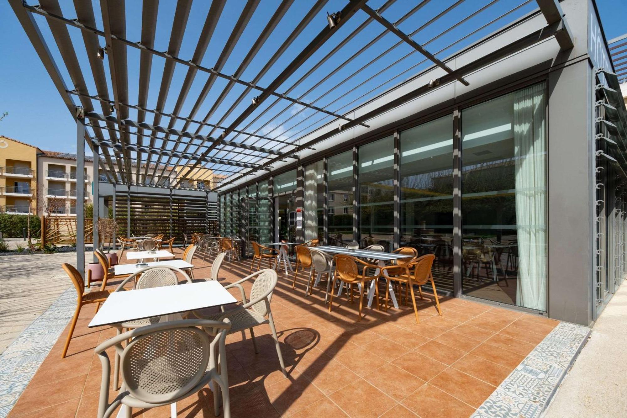 Zenitude Hotel La Valadiere, Ascend Hotel Collection Juvignac Esterno foto